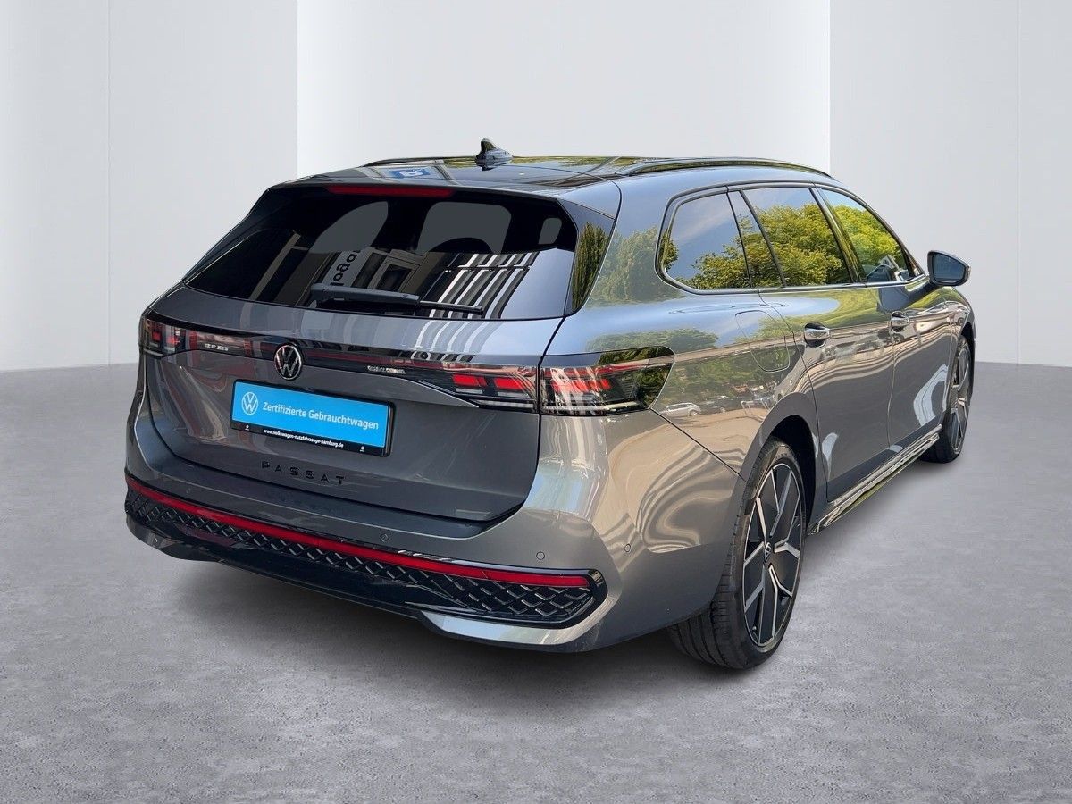 Volkswagen Passat R-Line 1.5 eHybrid DSG Panorama CarPlay foto 5