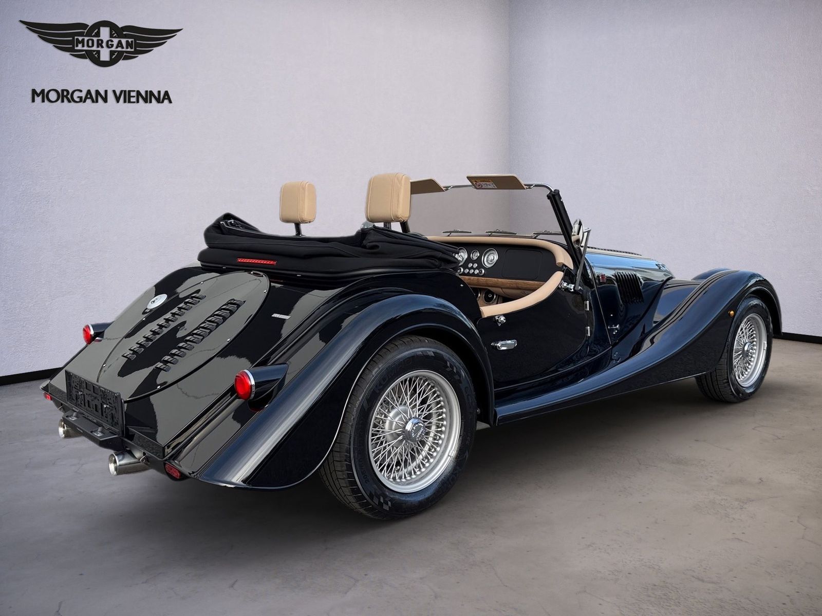 Morgan Plus 4 Auto | DHP | Sports Exhaust | Sennheiser imagem 3
