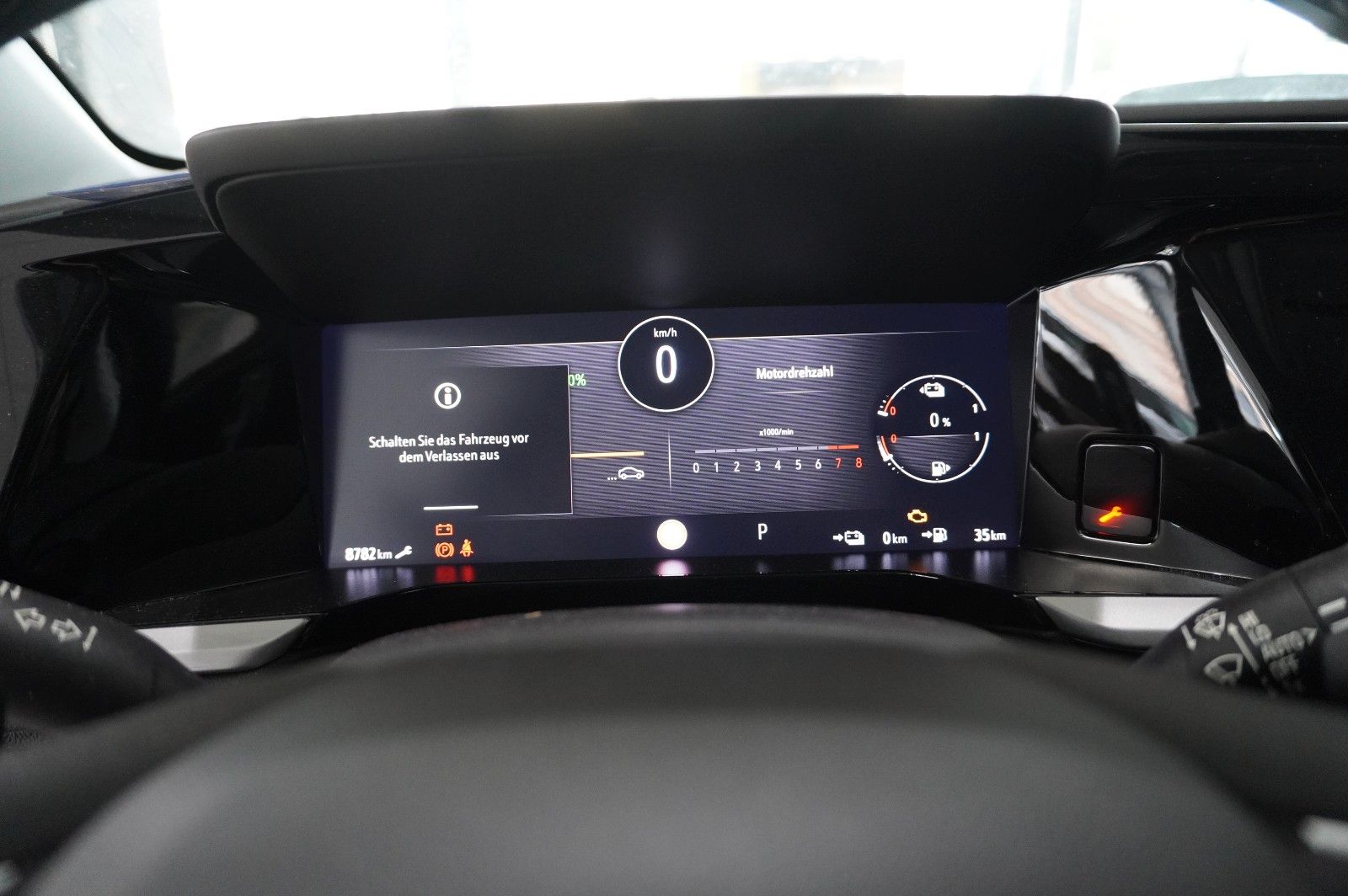 Fahrzeugabbildung Opel Grandland (X) 1.6T GSe HYBRID 4X4 NAVI/LED/SPORT