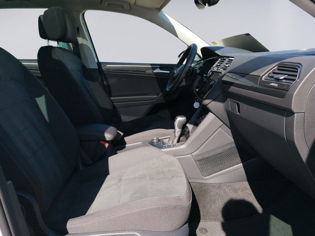 Tiguan 2.0 TDI DSG 4M Elegance STHZ+HEAD-UP+PANO