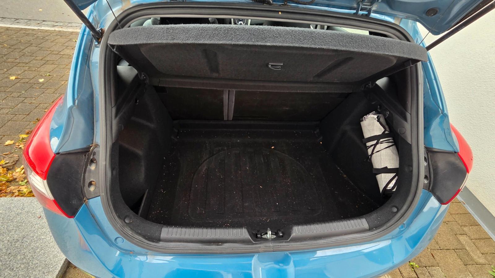 Hyundai i30 2013 — photo 8