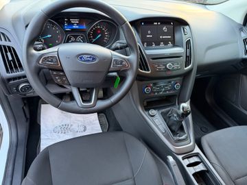 Ford Focus - 2