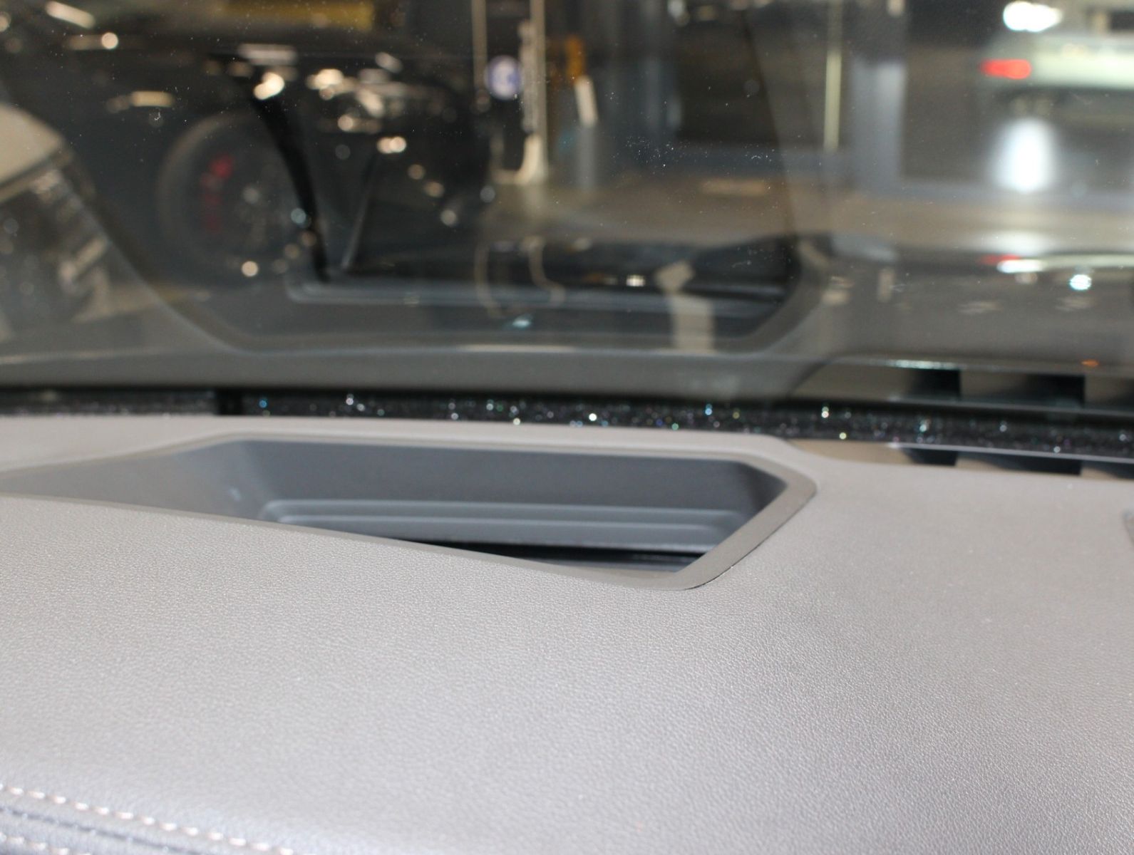 Fahrzeugabbildung BMW 730d*M-Sport Paket*Hud*Standh.GSD.Massagesitze