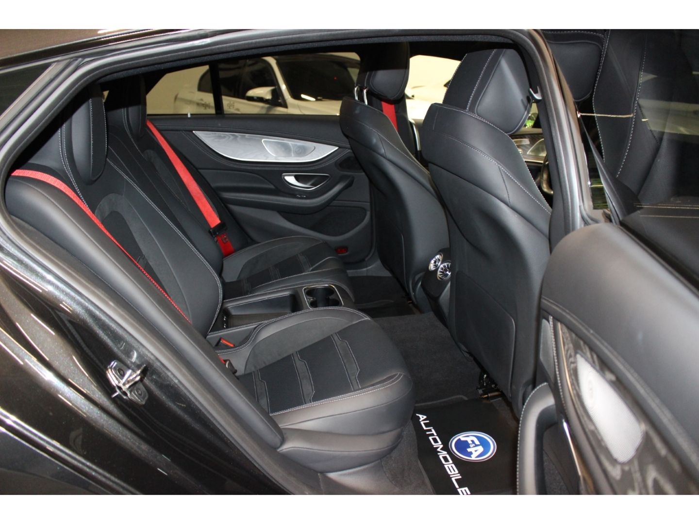 Fahrzeugabbildung Mercedes-Benz AMG GT 43 4Matic+ LED*GSD*MWST*Burmester*360°