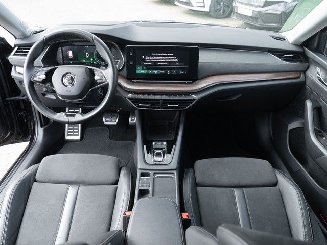 Octavia Combi 2.0 TDI Scout DSG 4x4 DCC*HUD*MATR