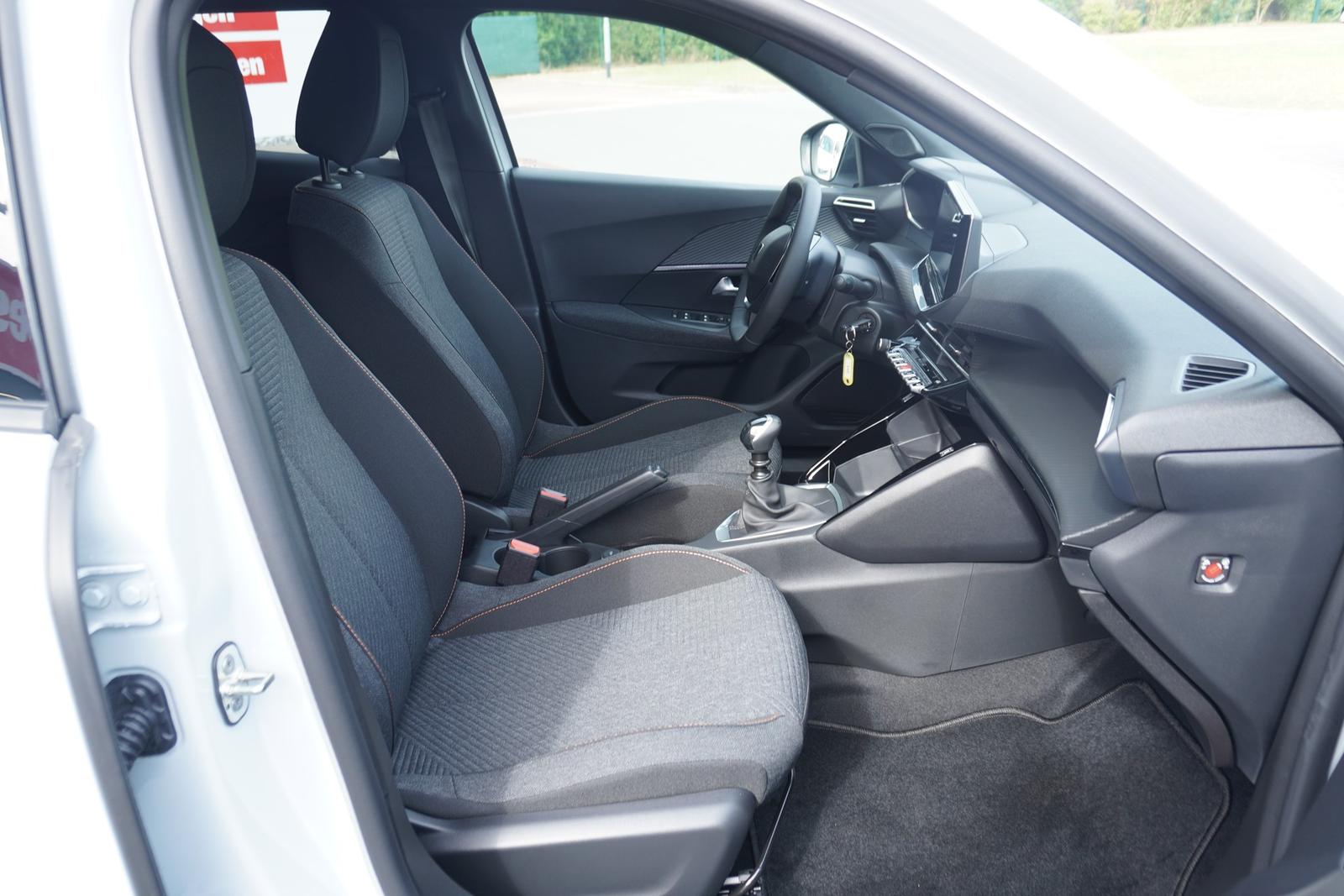 Peugeot 2008 1.2 PureTech LED Navi Kamera