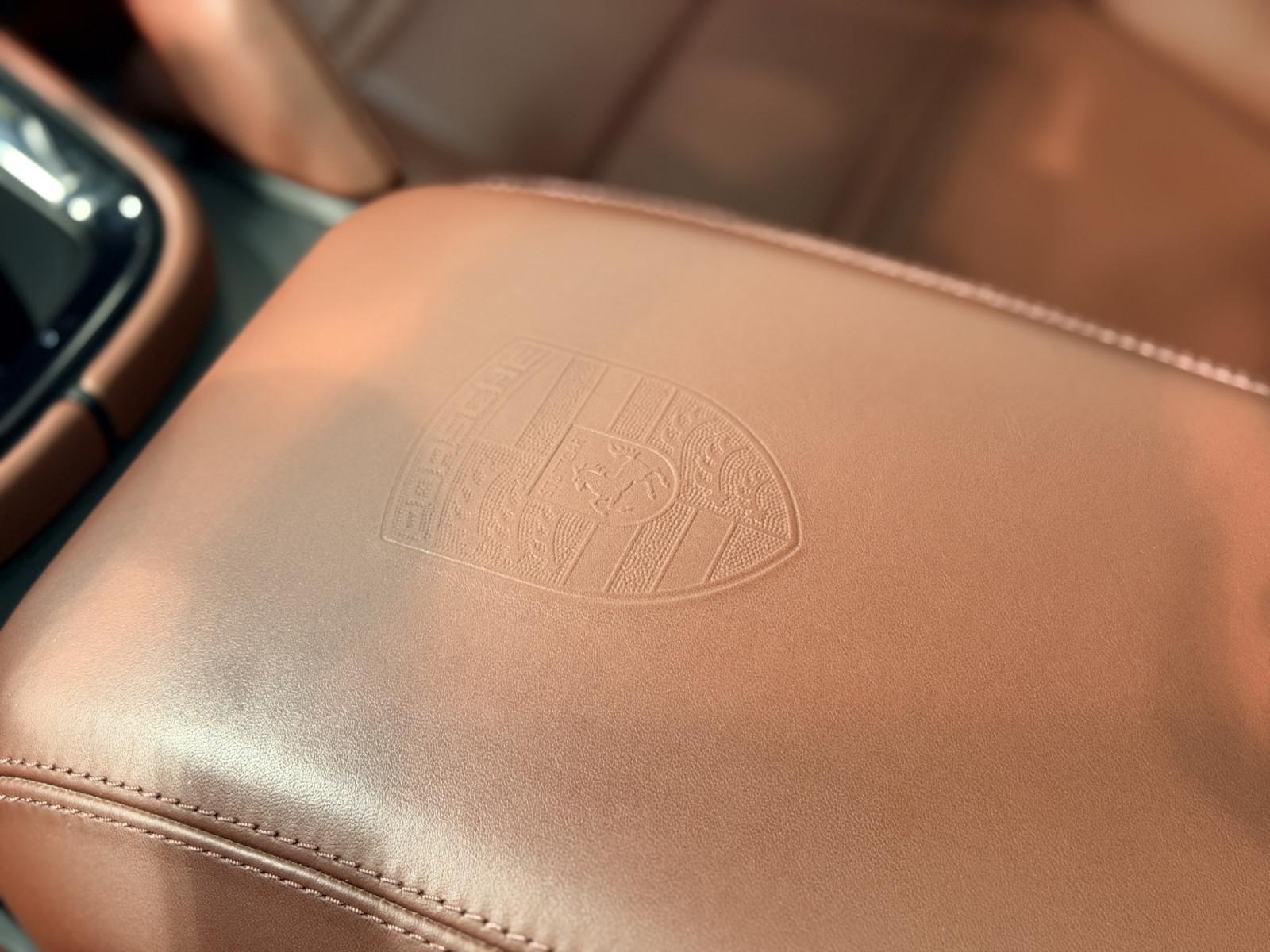 Porsche Cayenne Coupe Turbo E-Hybrid* SpAbg*HD-LED*18W