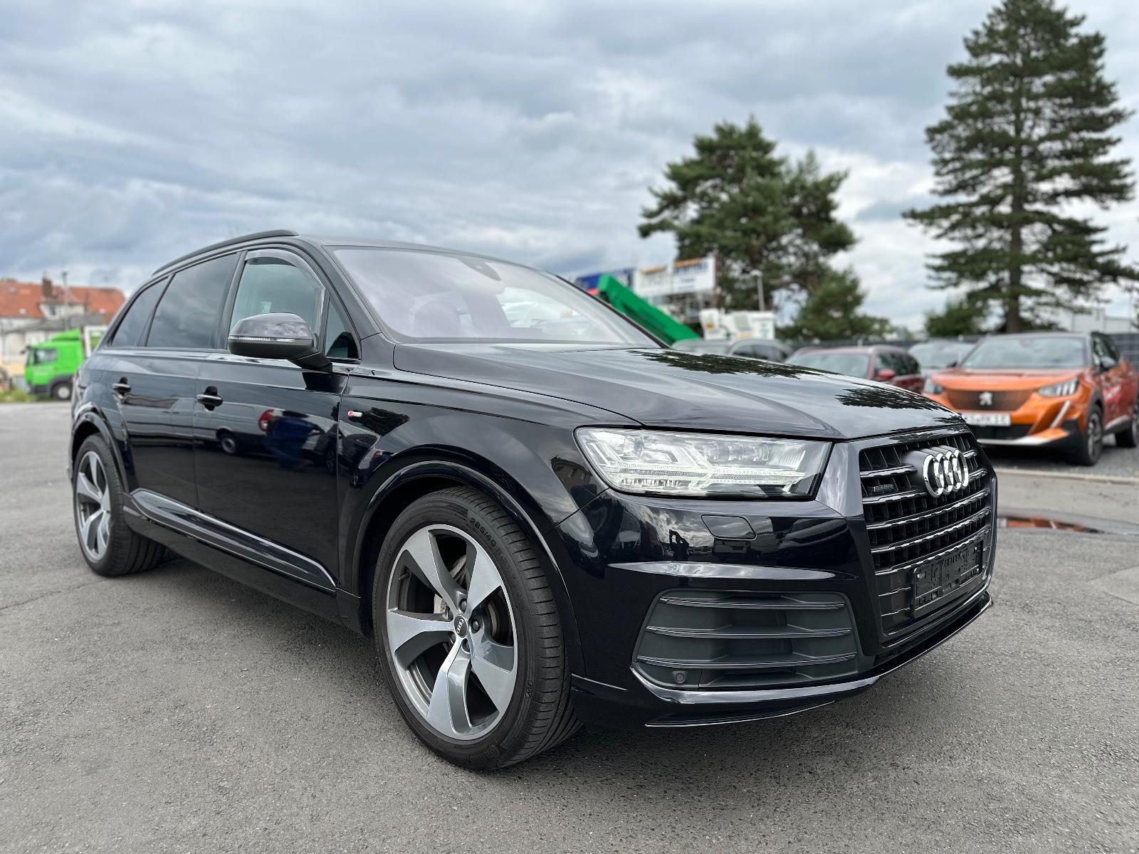 Audi Q7 3.0 TDI S-Line Black*Matrix*Head-Up*21-Zoll