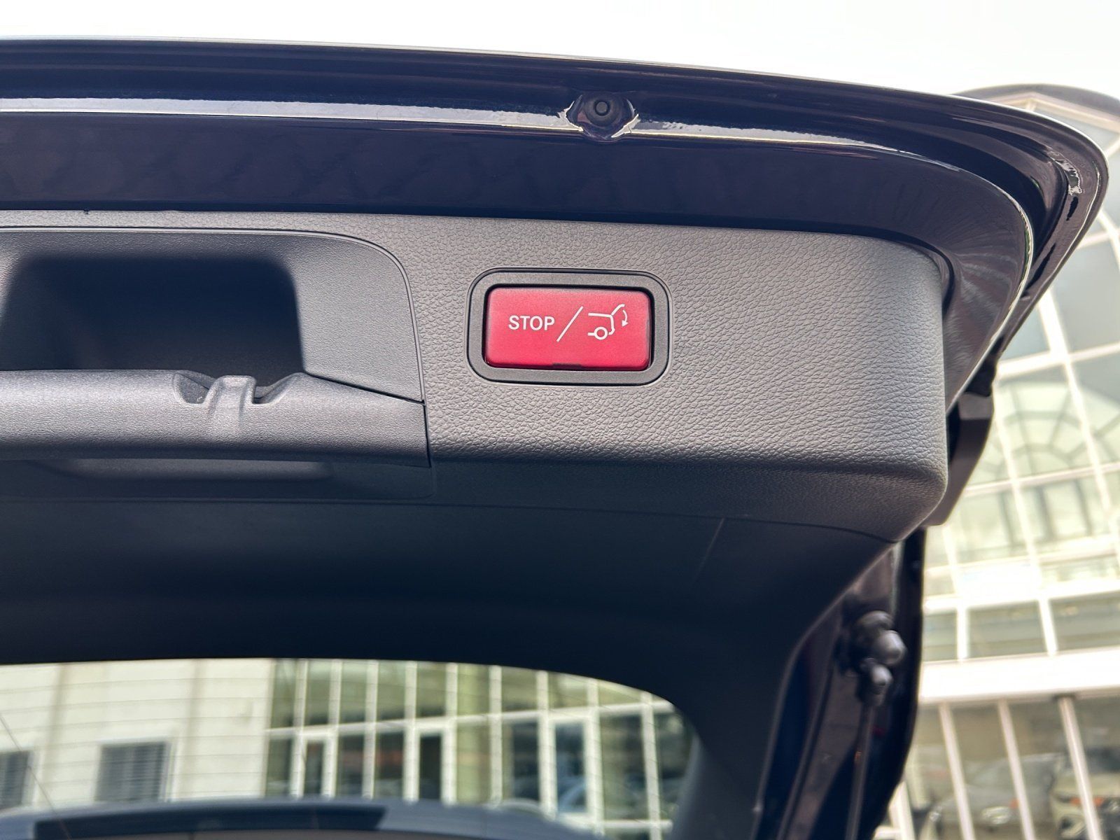 Fahrzeugabbildung Mercedes-Benz GLC 300 de AMG digiTacho AHK el.Heckkl LED Busin