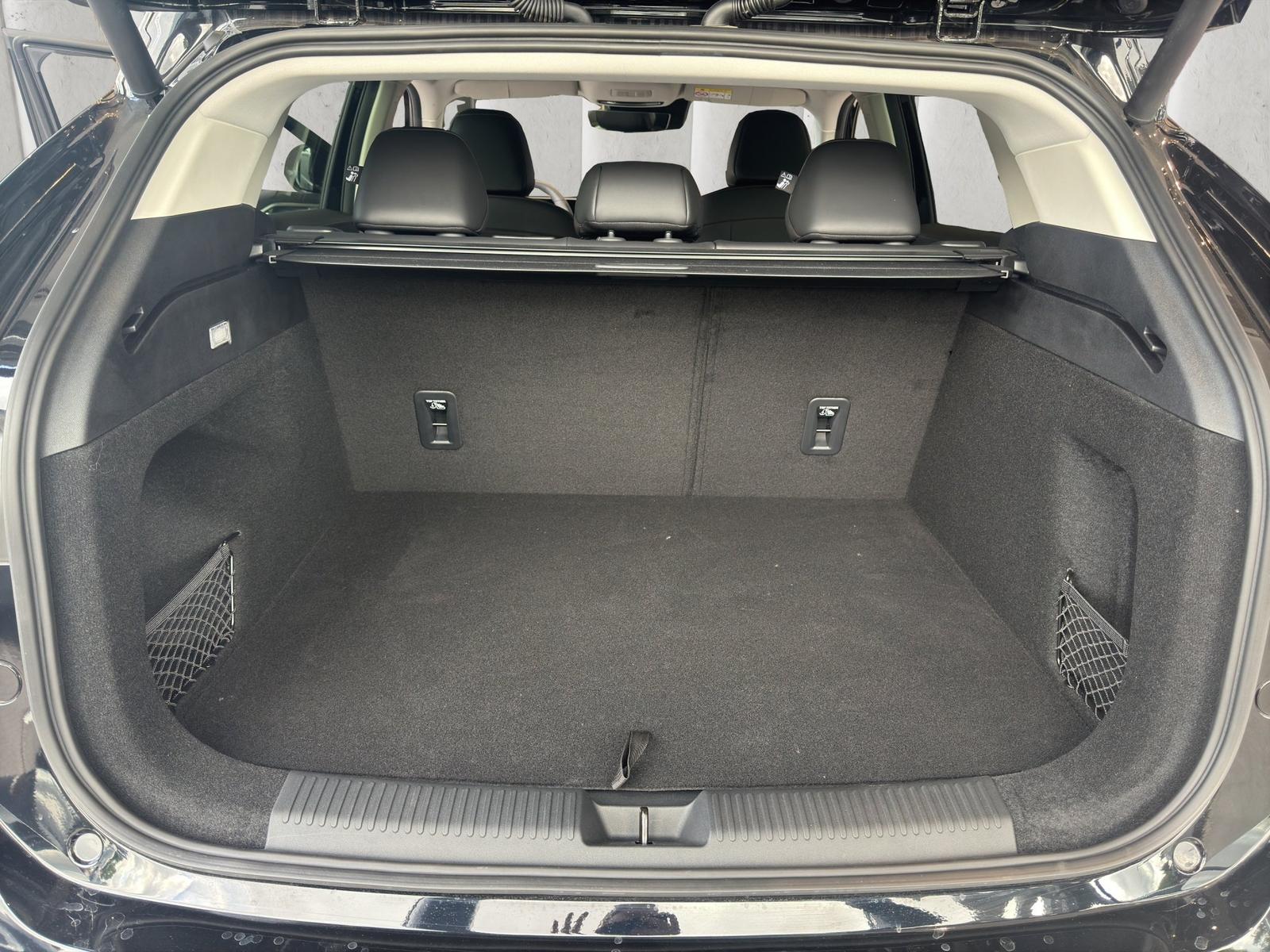 MG HS Luxury 1.5T GDI Hybrid+ Sports Utility Vehicl, миниатюра 14