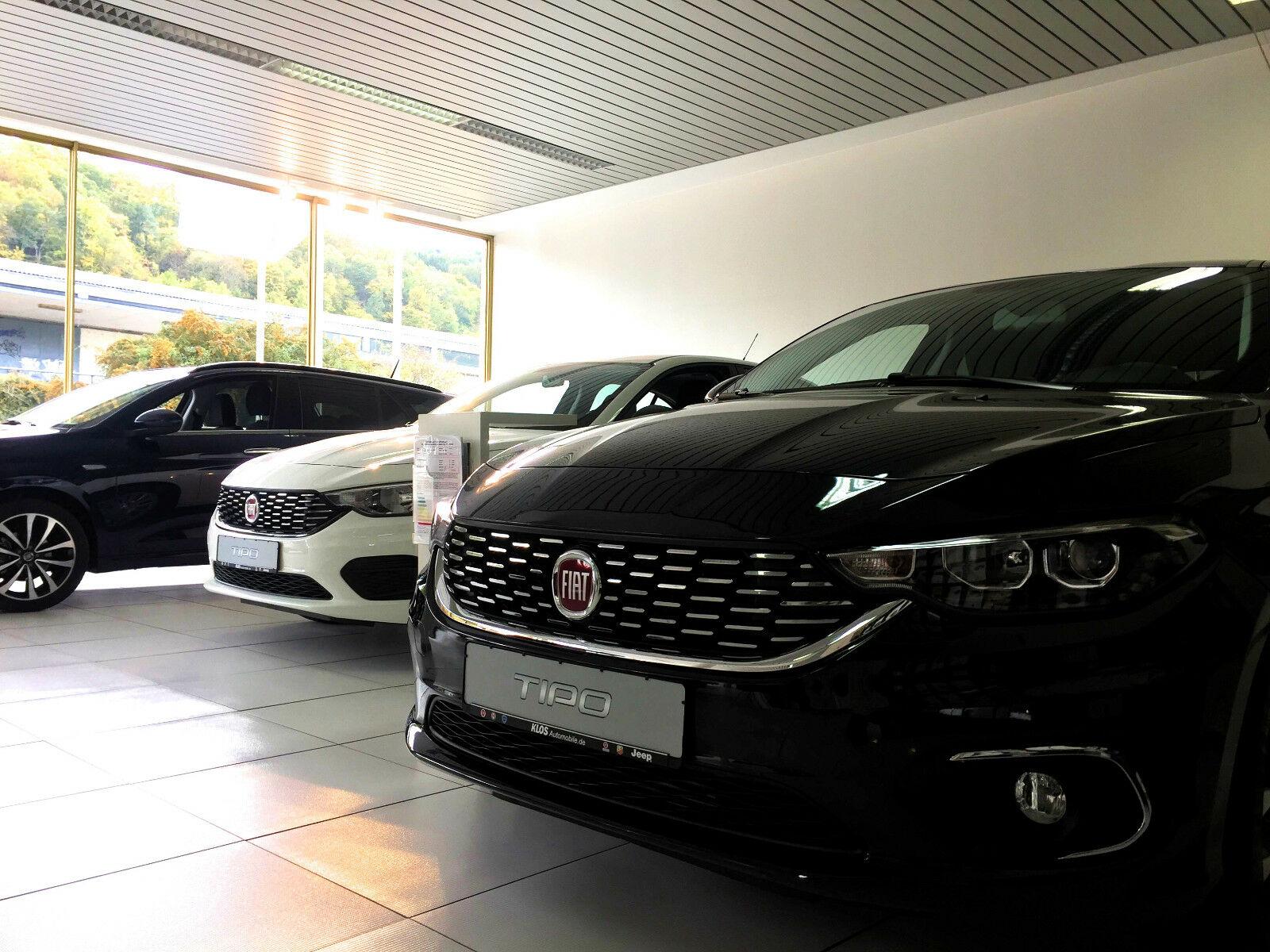 showroom-image-bottom
