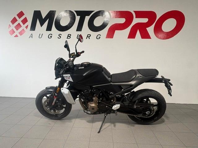 Husqvarna 801 Svartpilen