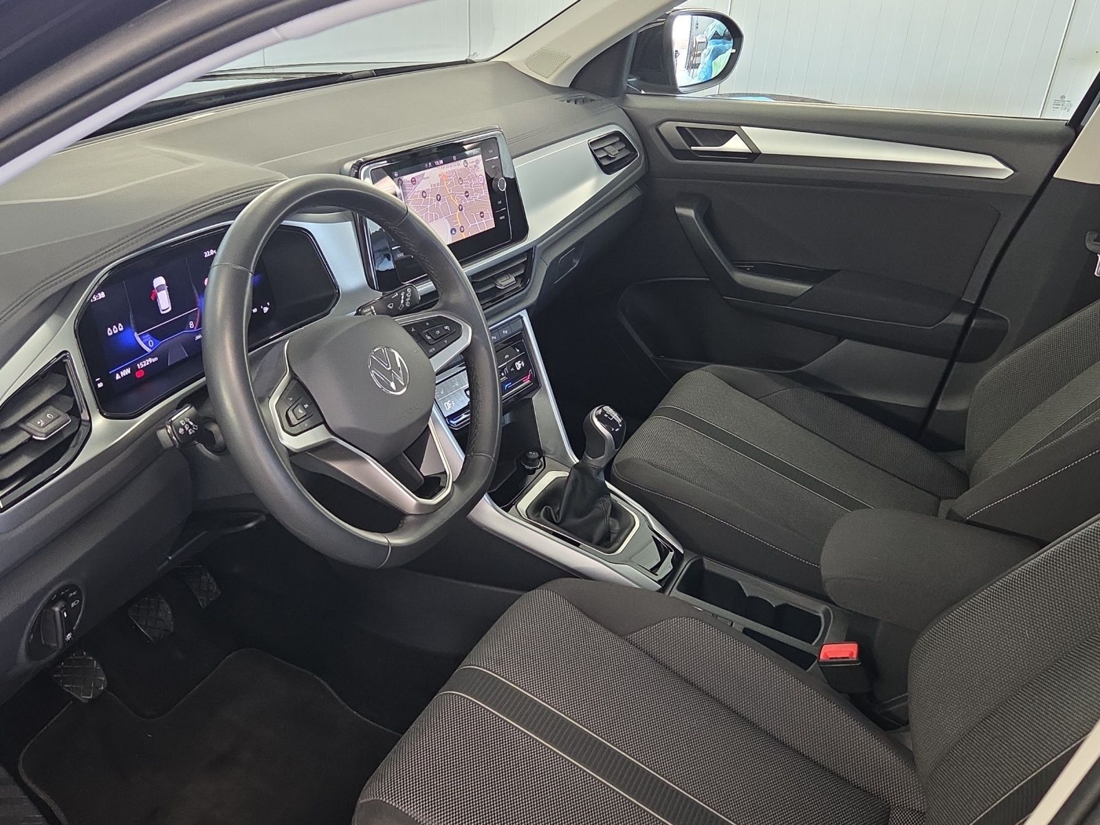 Volkswagen T-Roc - Bild 16