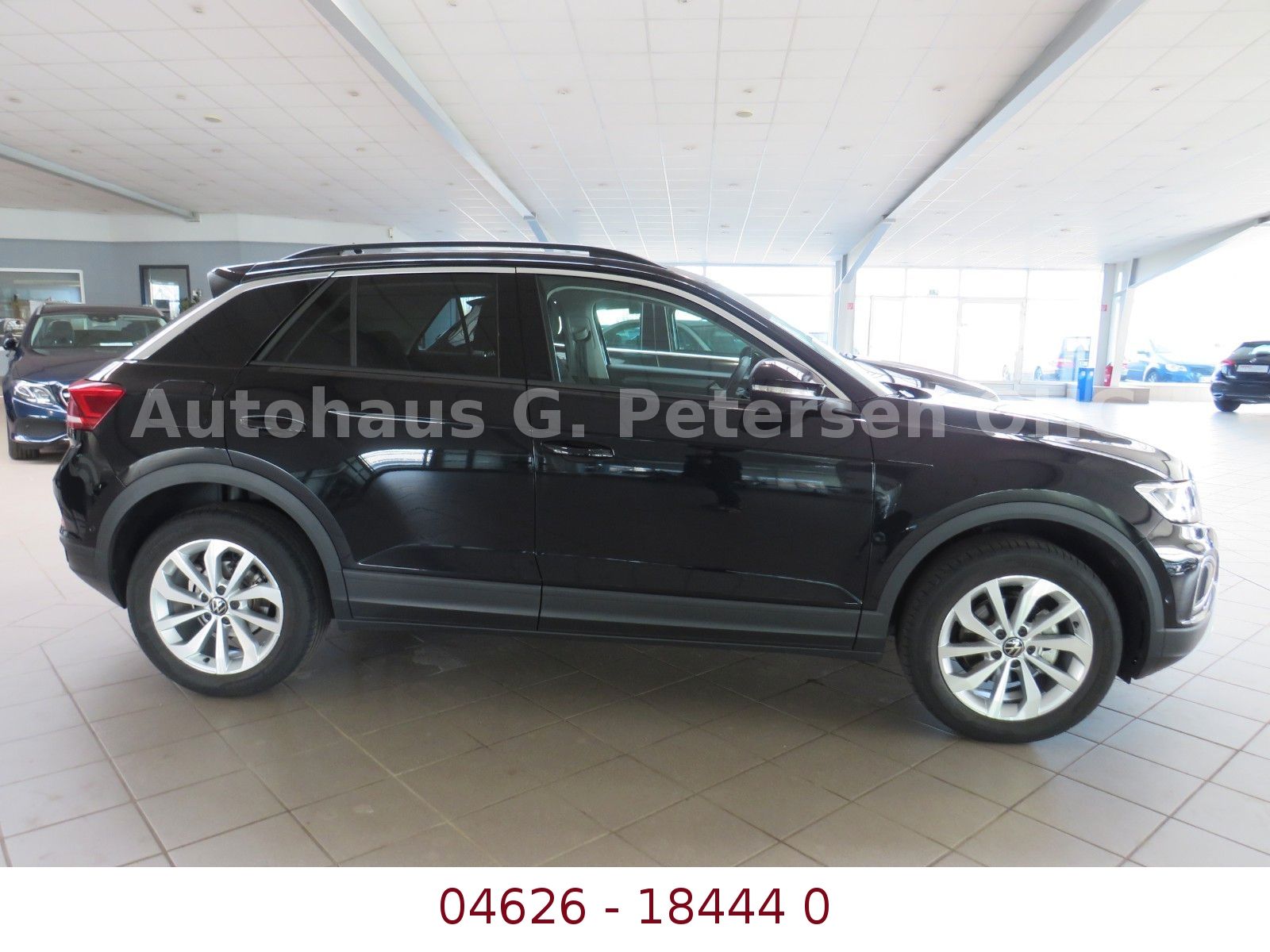 Fahrzeugabbildung Volkswagen T-Roc Life 1.5TSI*DSG*LED*Spur*ACC*Fernlicht*SHZ