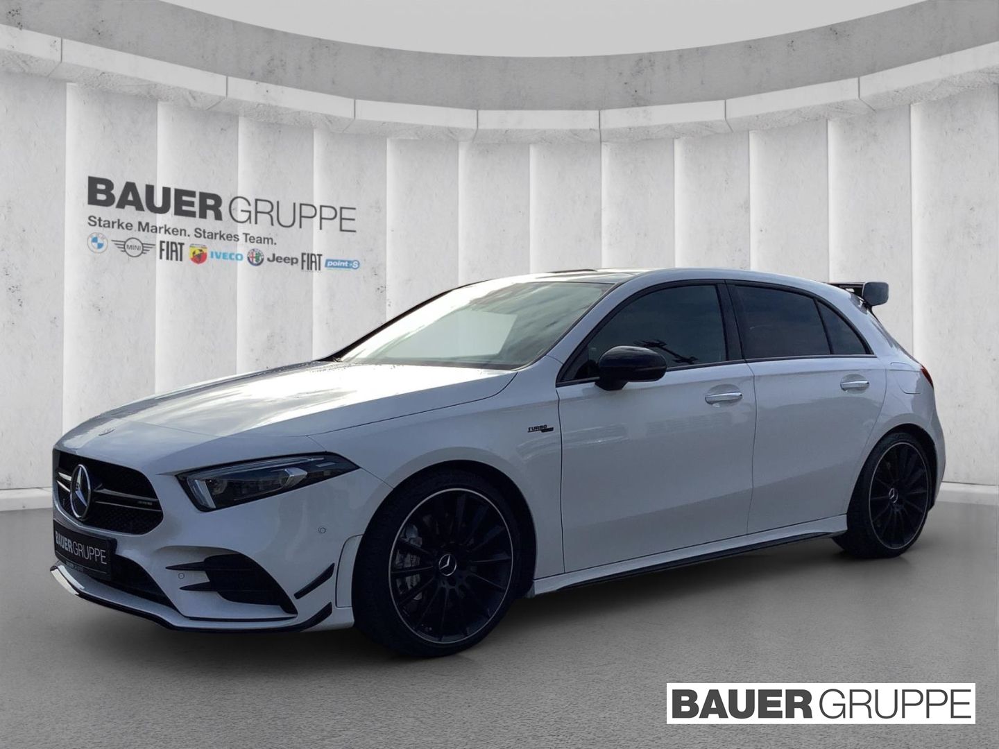 Mercedes-Benz A 35 AMG 4M PANO KAMERA KEYLESS ACC BURMESTER