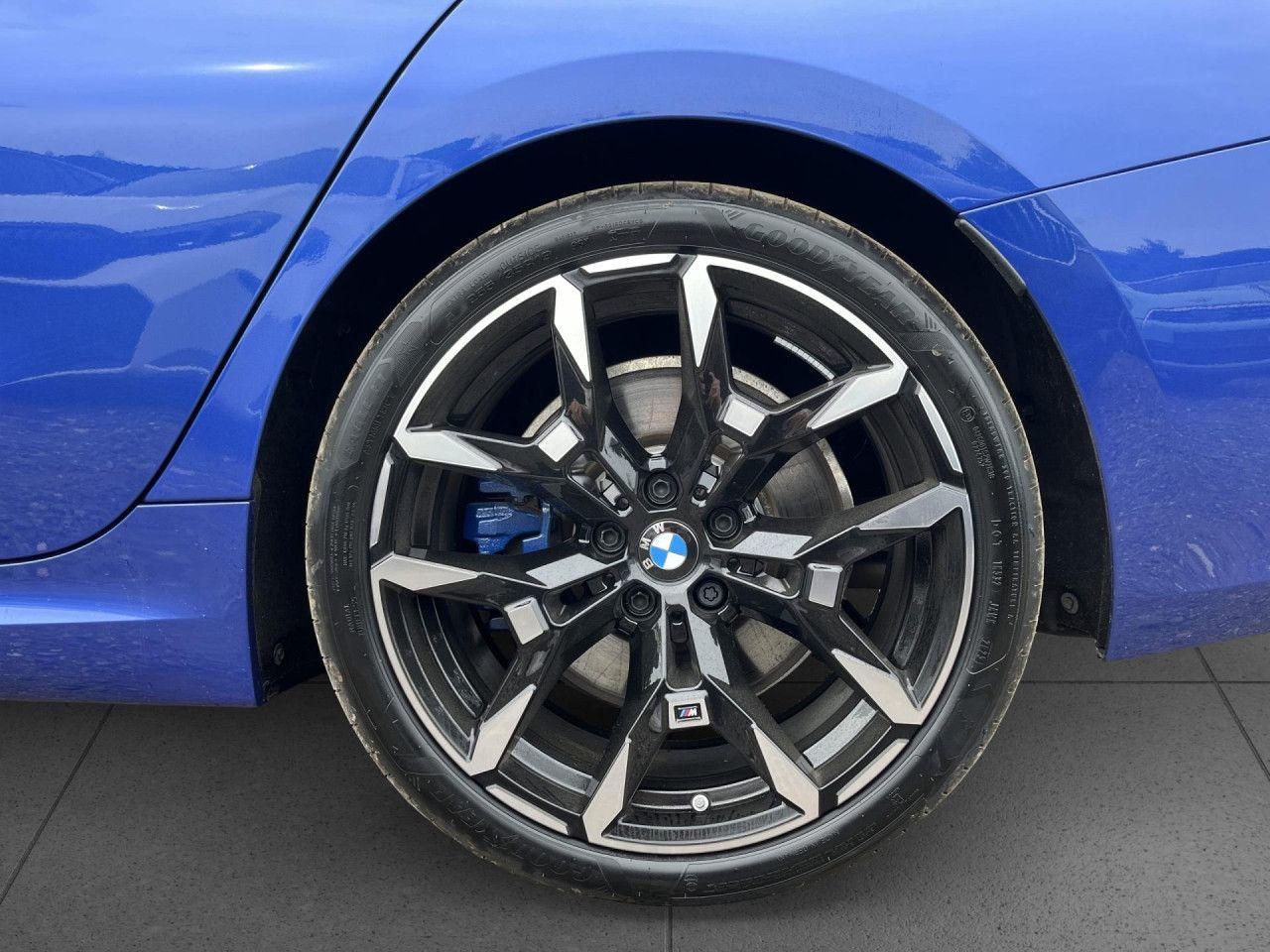 BMW M340i xDr T LivePr,Pano,19",360, Lea.o.Anz.498,-