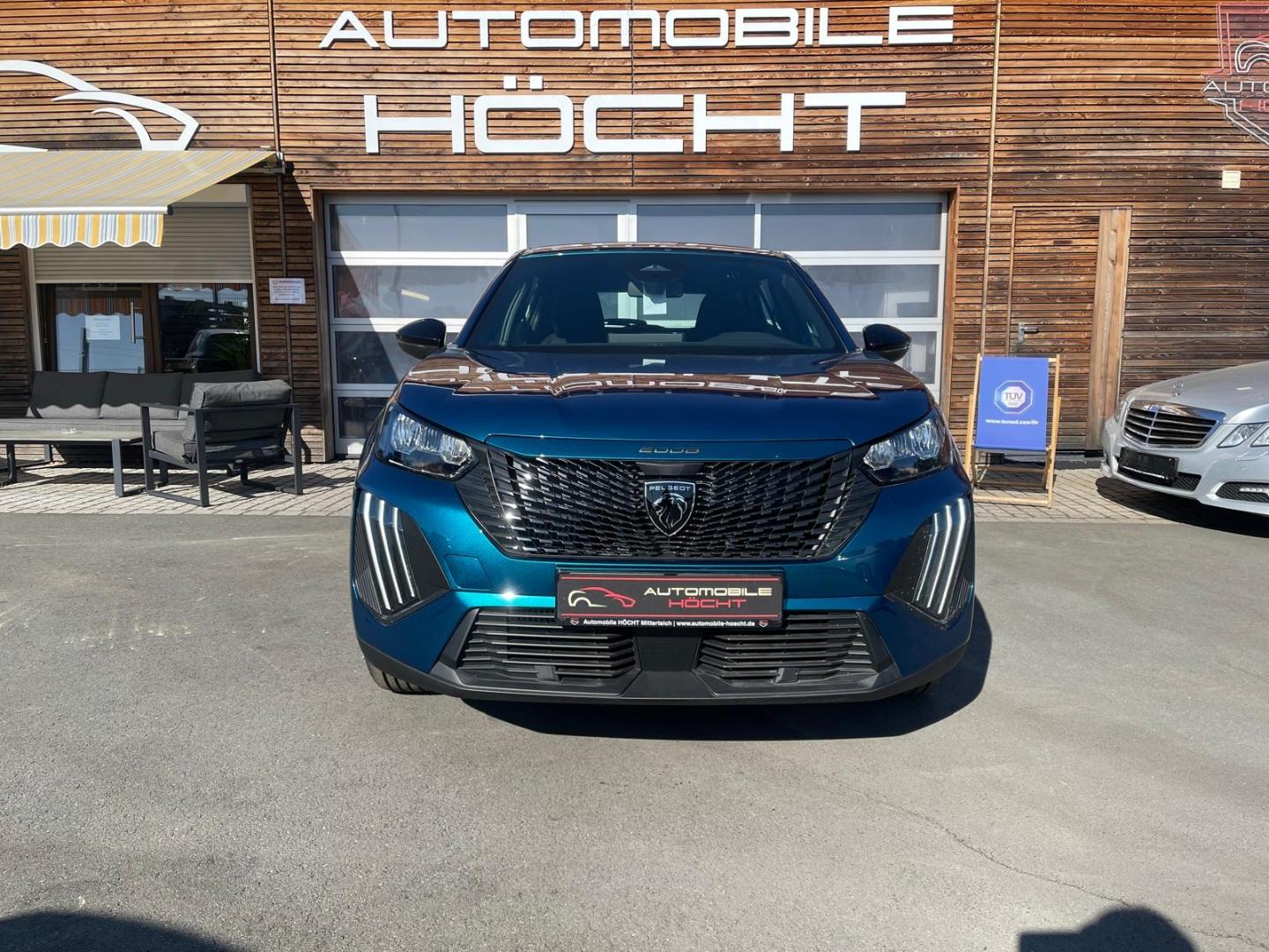Peugeot 2008 Style Navi LED Apple CarPlay Android Auto K