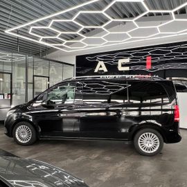 Mercedes V 250 - 3