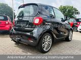 Smart ForTwo Prime Sport 90Ps AUTOM/JBL/NAVI/KAM/LEDER - Smart ForTwo Gebrauchtwagen in Karlsruhe