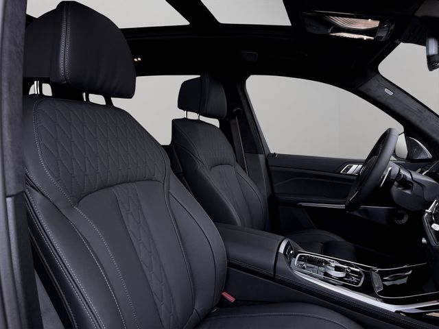 Foto Nummer 11: BMW X7 M60