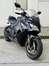 Suzuki GSX-S1000F - SUZUKI GSX F