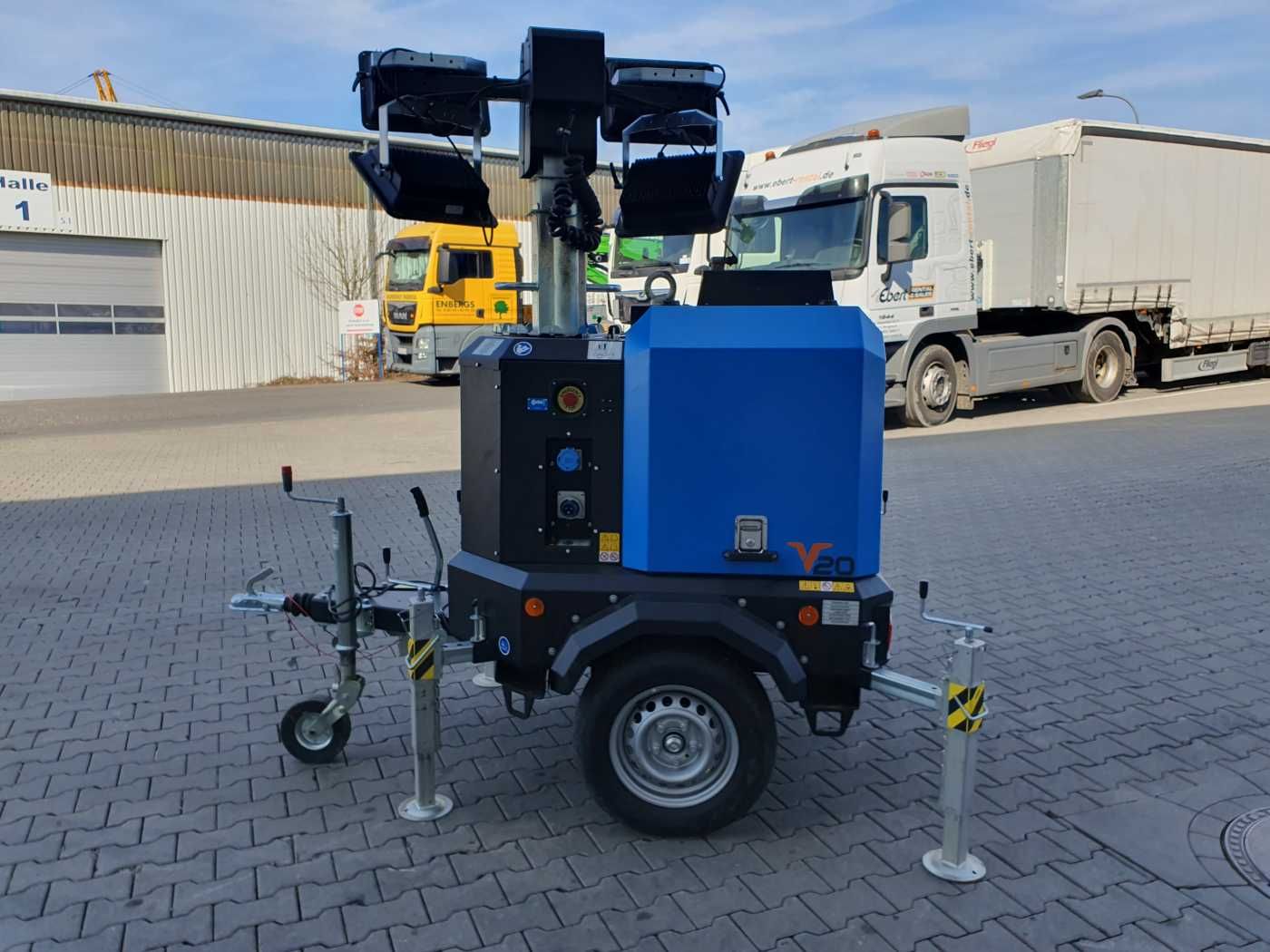 Fahrzeugabbildung Andere Generac V20 / Lichtmast / 757 h