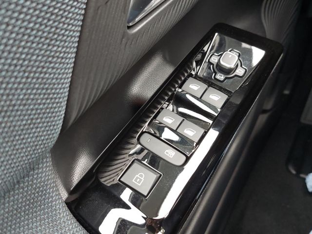 Citroën C5 Aircross Hybrid145 PLUS+ WinterpaketNaviLED