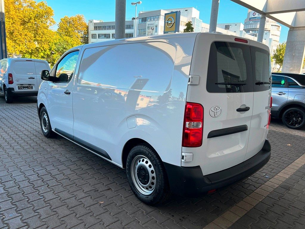 Fahrzeugabbildung Toyota Proace L1 Kasten Electric Meister 75kWh NAVI