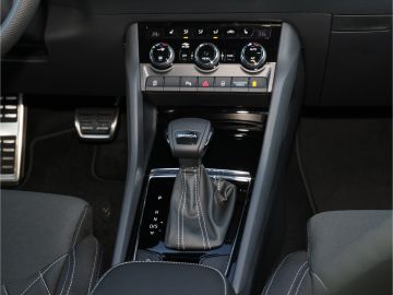 Skoda Karoq Sportline 1.5 TSI DSG Matrix-LED Navi Kame