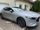 Mazda 3 2.0 e-SKYACTIV-G M-Hybrid - - silberne Mazda 3