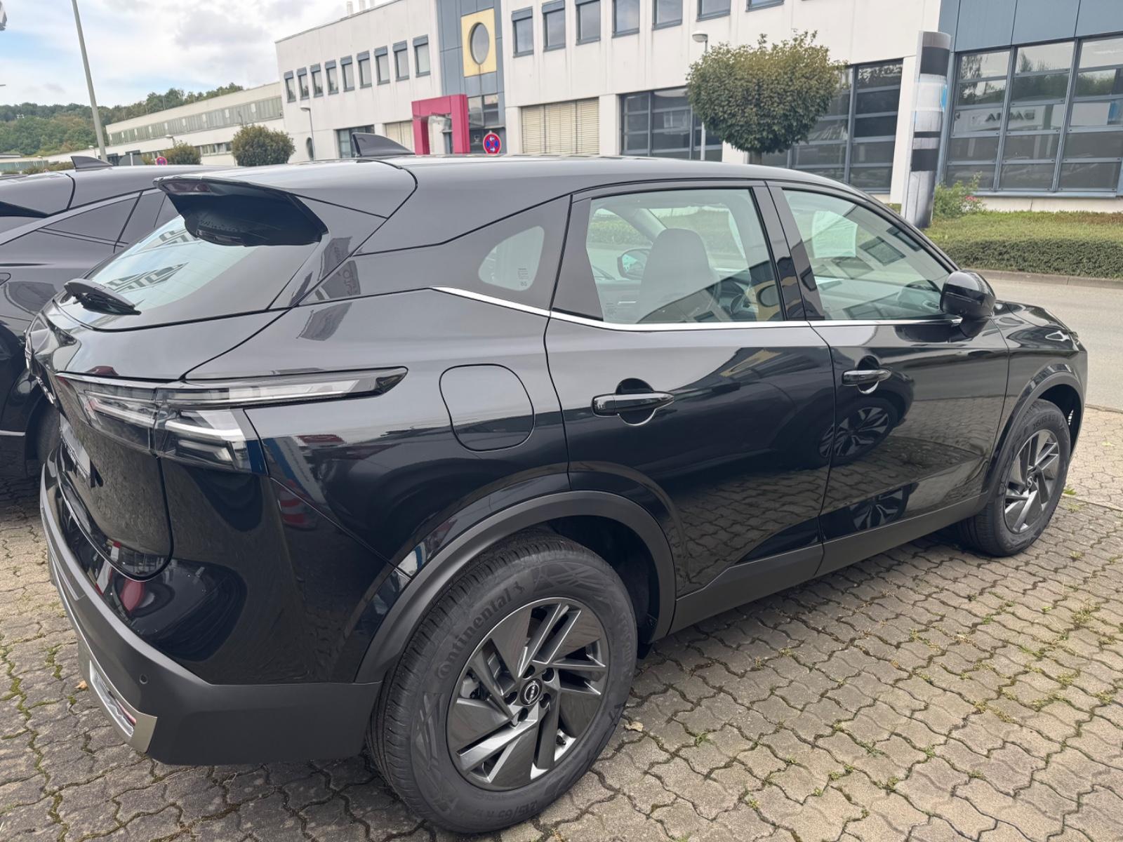Nissan Qashqai 1.3 Acenta 140PS Navi Sitzhzg. uvm***