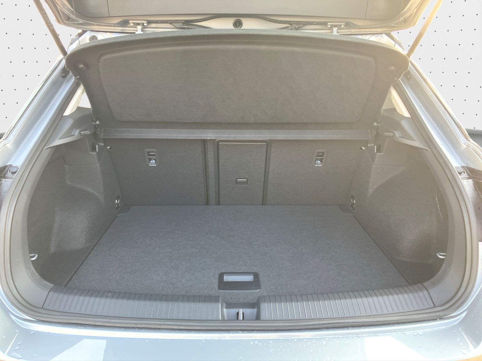 Volkswagen T-Roc - Bild 11