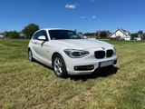 BMW 116 Sport Line+Advantage | Öl+Service+Reifen NEU - BMW 1 Series: Reifen