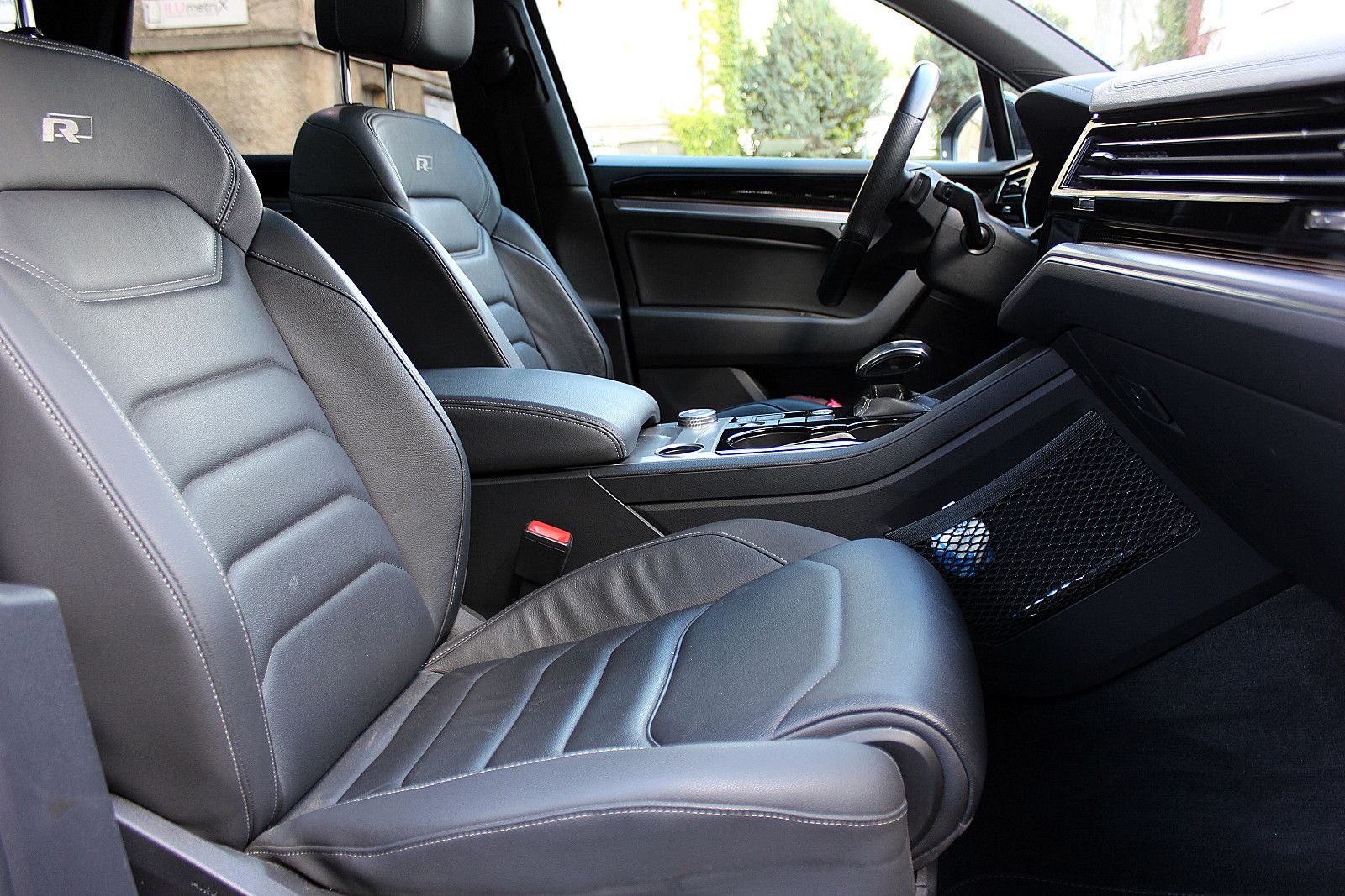Volkswagen Touareg R-Line 4Motion LEDER PANO HUD AHK 20 foto 17