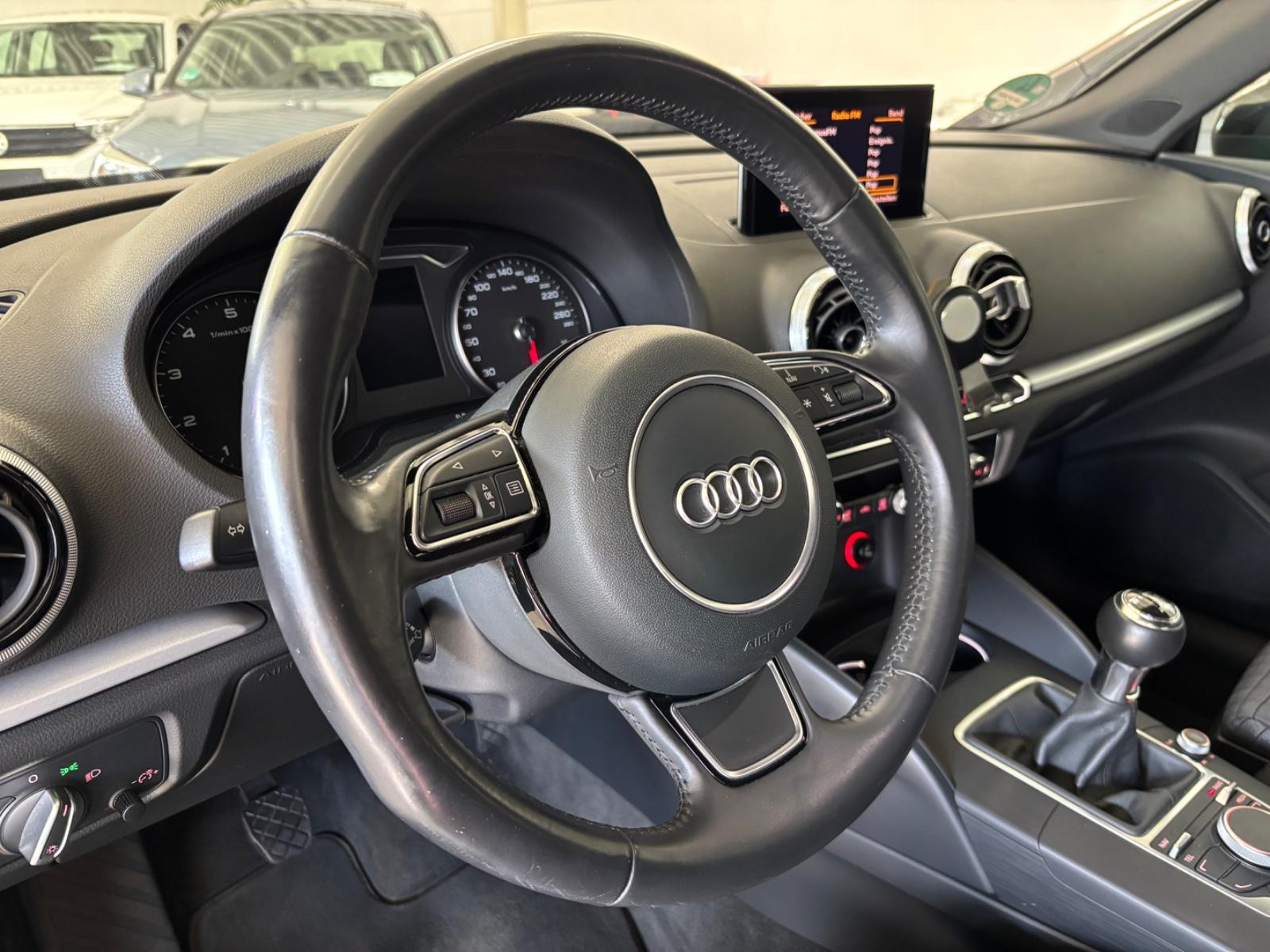 Audi A3 ambition *Scheckheft*KLIMA*SHZ*
