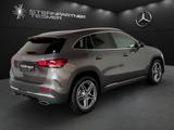 Mercedes-Benz GLA 200 AMG, Kamera, CarPlay, Totwinkel, LED - graue Mercedes-Benz GLA 200