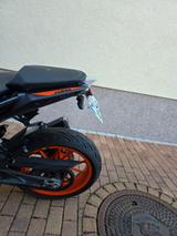 KTM Duke 125 - KTM DUKE 125