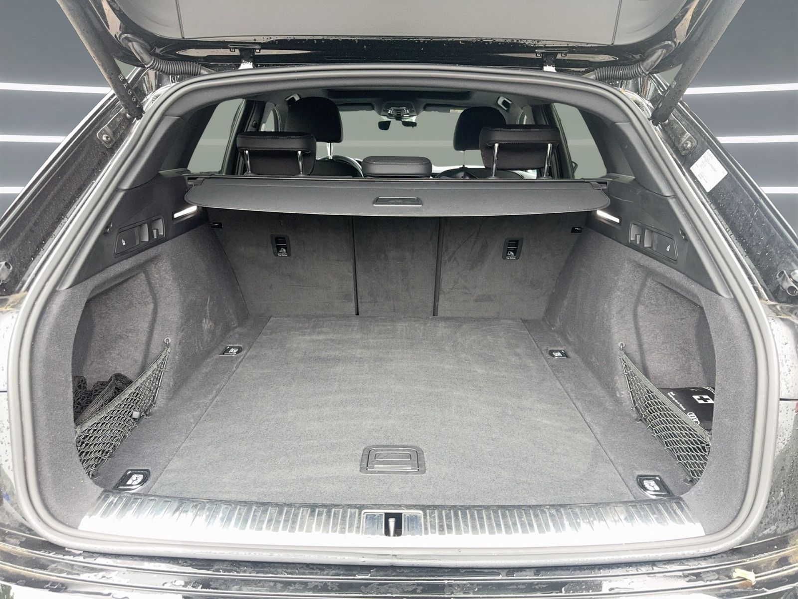 Audi Q8 e-tron - Bild 22