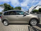 Volkswagen Touran Highline BMT/AUTOMATIK*Klima/Navi - mit Diesel-Antrieb: Beige, Alcantara, Beheizbare Frontscheibe