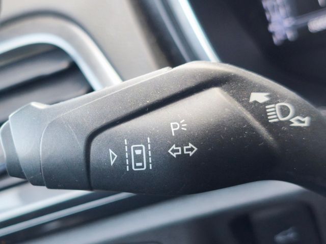 Ford Mondeo Hybrid Titanium*LED*Navi*AHK*Kamera*SHZ*