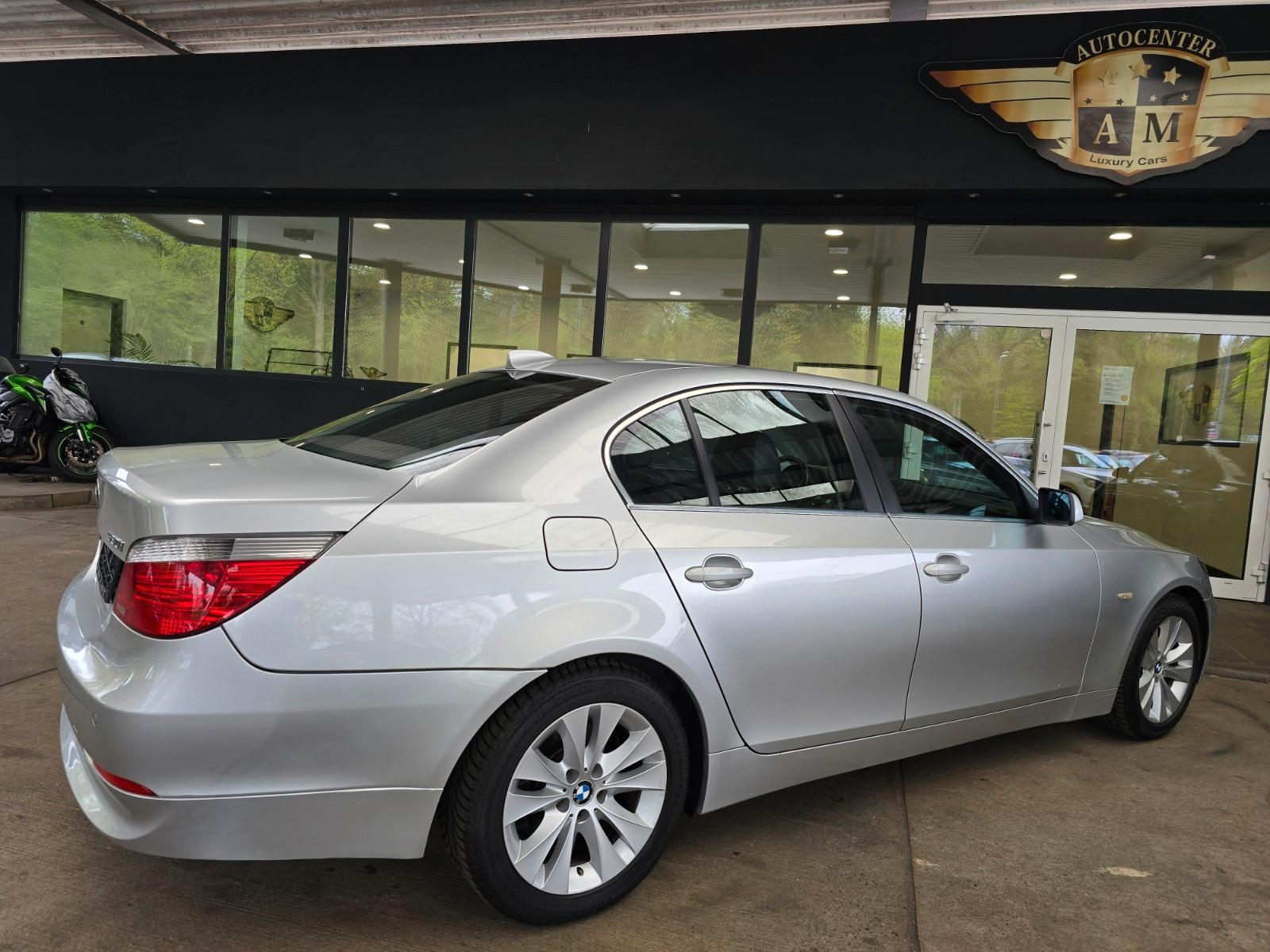 BMW 530i E60 Lim. Automatik LEDER/NAVI/PDC/NAVI/SZH
