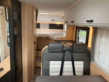 Sunlight Adventure I 67S TV Paket 8G Autom. Combi 6E