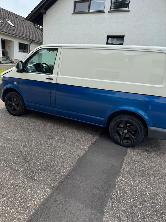 Volkswagen T5 Transporter