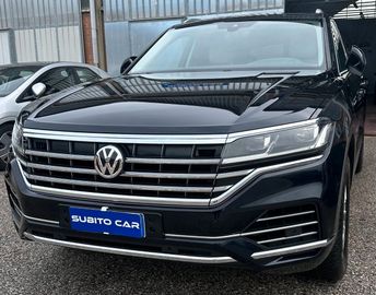 Volkswagen Touareg - 3