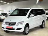 Mercedes-Benz Viano 2.2 CDI 4MATIC lang 7Sitz *STHZ*SHZ*NAV*BX - Mercedes-Benz Viano: Automatik