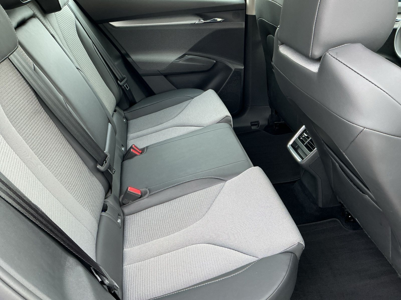 Skoda Enyaq - Bild 16
