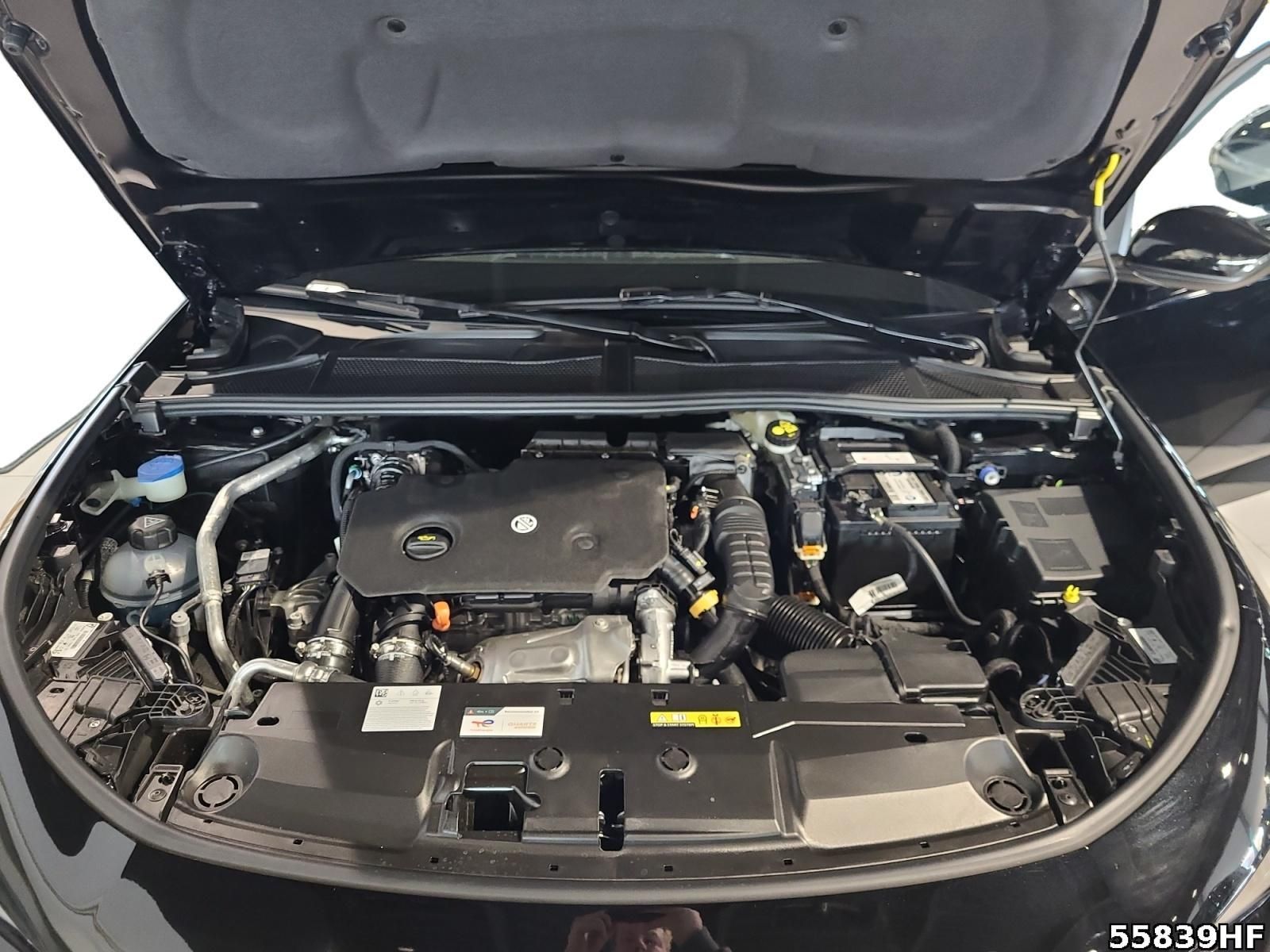 Fahrzeugabbildung Peugeot 308 SW Allure Hybrid 145 PS AT