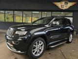 Jeep Grand Cherokee 3.0 CRD Summit LEDER/Pano/AHK/20" - Jeep Grand Cherokee: Summit