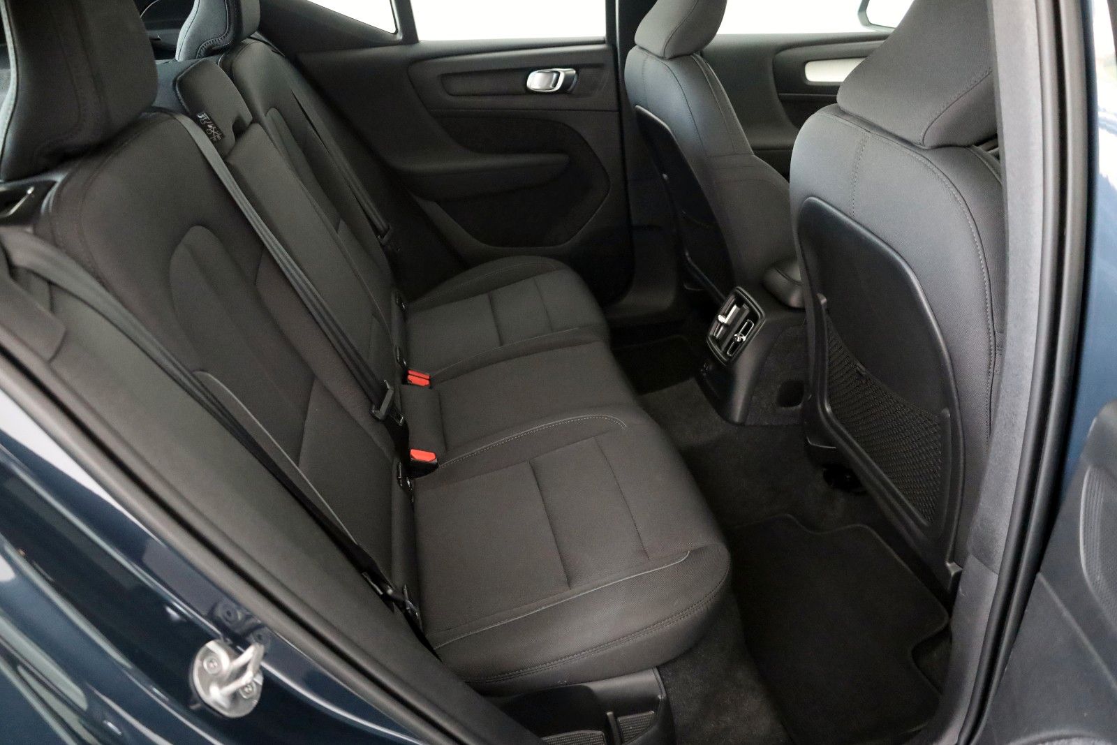 Fahrzeugabbildung Volvo XC40 Inscription Expression, Navi,LED,Kamera,AHK