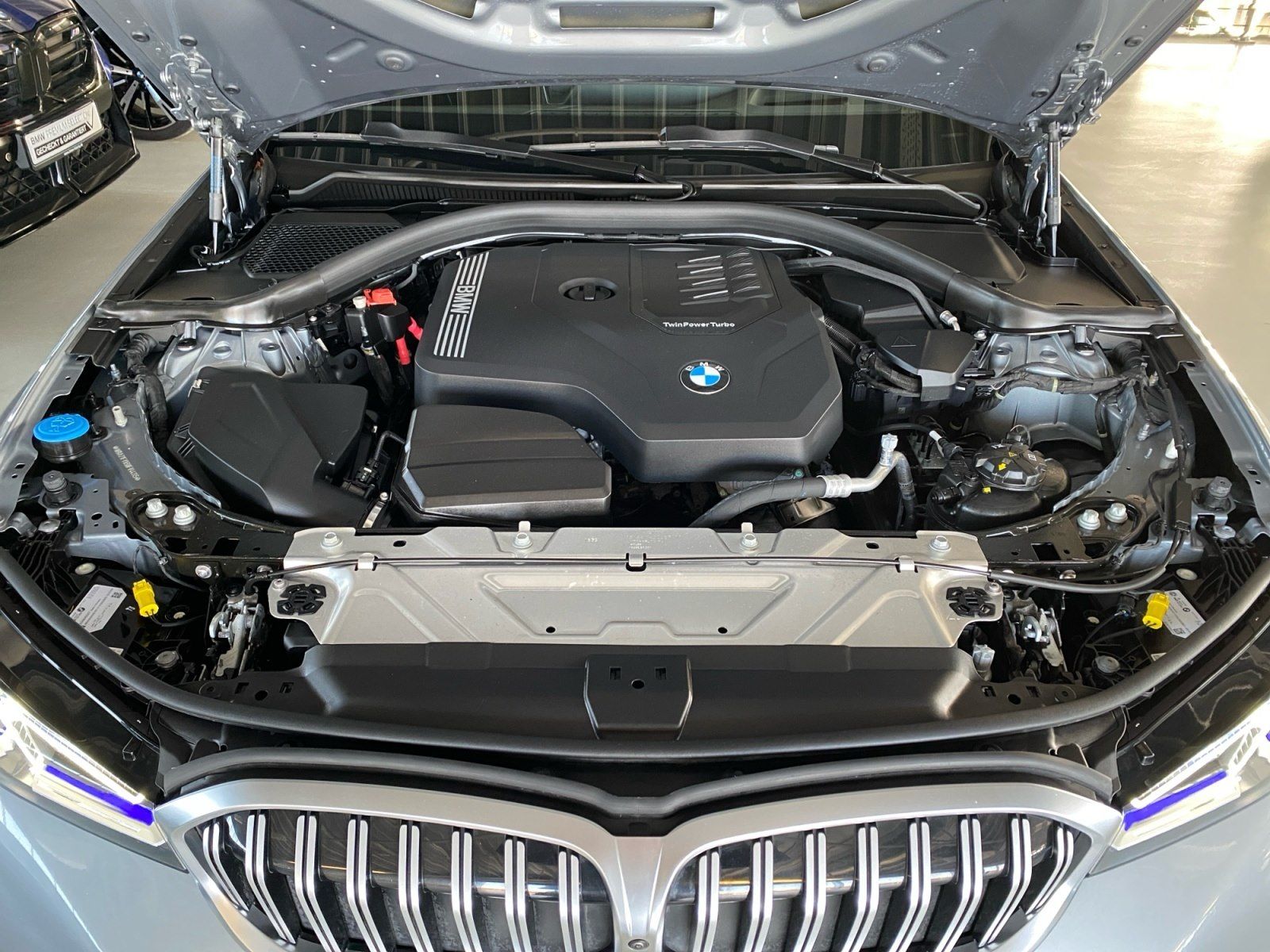 BMW 320 - Bild 18